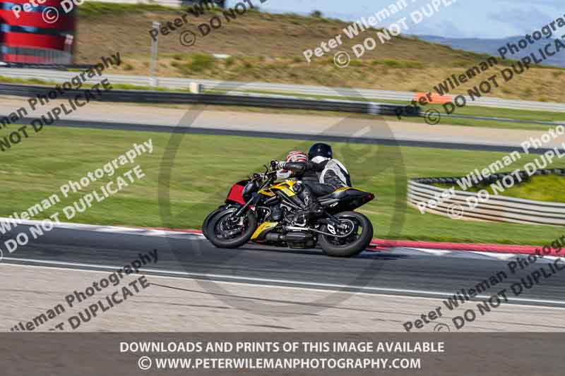 Circuito de Navarra;Spain;event digital images;motorbikes;no limits;peter wileman photography;trackday;trackday digital images